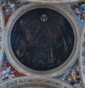 Kościół świętego Ignacego - barokowe cudo z iluzją optyczną 9