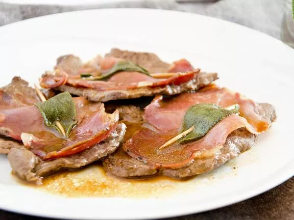 Saltimbocca - bitki wołowe