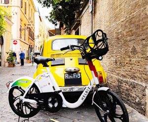 Rzym - rowery i hulajnogi 1