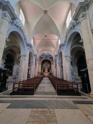Bazylika Santa Maria del Popolo 2 Santa Maria Del Popolo - główna nawa
