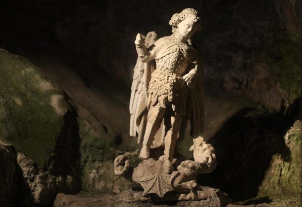 Monte Sant'Angelo - figurka św. Michała Archanioła