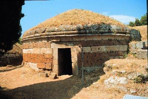 Grobowiec etruski z V w. p.n.e. w Cerveteri